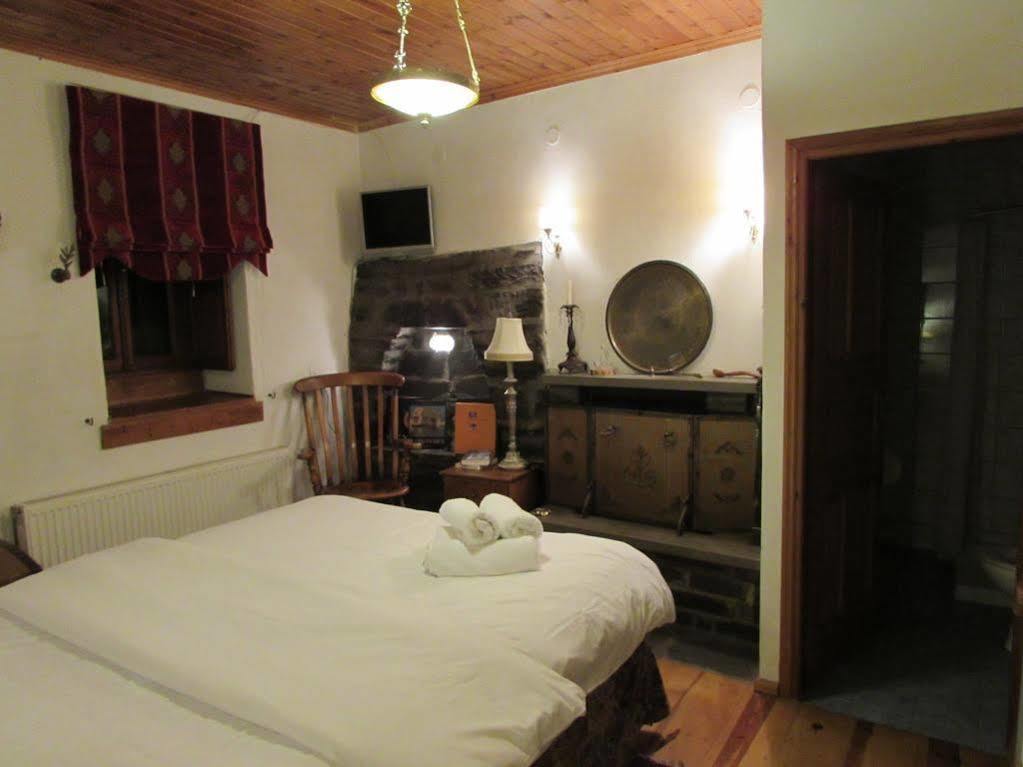Traditional Rooms Karaouli Papigko Luaran gambar